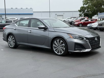 Used 2023 Nissan Altima 2.5 SL