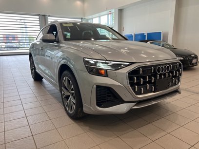 New 2025 Audi Q8 Premium