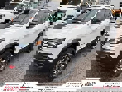 Used 2019 Jeep Cherokee Trailhawk