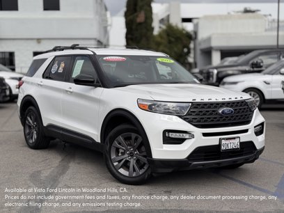 Certified 2022 Ford Explorer XLT w/ Equipment Group 202A