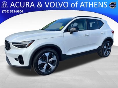 Used 2025 Volvo XC40 B5 Plus w/ Protection Package Premier
