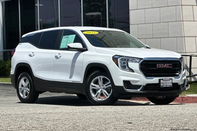 Used 2022 GMC Terrain SLE
