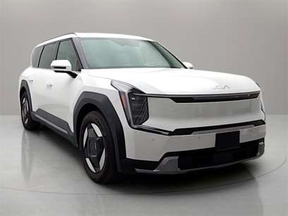 Used 2024 Kia EV9 Wind