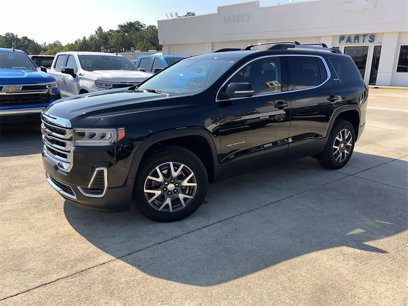Used 2023 GMC Acadia SLE w/ Driver Convenience Package