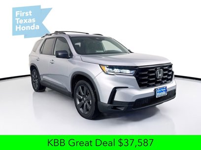 Certified 2025 Honda Pilot Sport