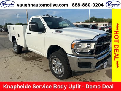 New 2024 RAM 2500 Tradesman w/ Chrome Appearance Group