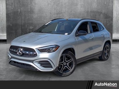 New 2025 Mercedes-Benz GLA 250