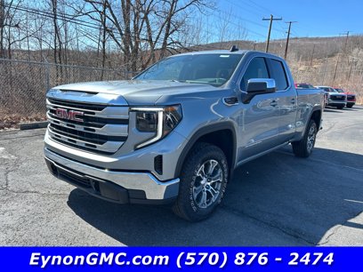 New 2025 GMC Sierra 1500 SLE w/ Preferred Package
