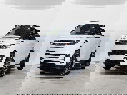 New 2025 Land Rover Range Rover Sport SE