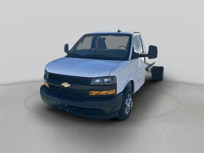 New 2024 Chevrolet Express 4500 w/ Power Convenience Package