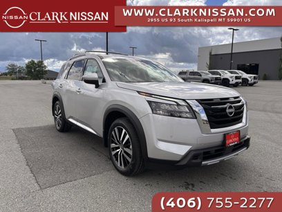 New 2025 Nissan Pathfinder Platinum w/ Cargo Package