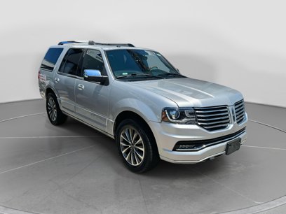 Used 2017 Lincoln Navigator Select