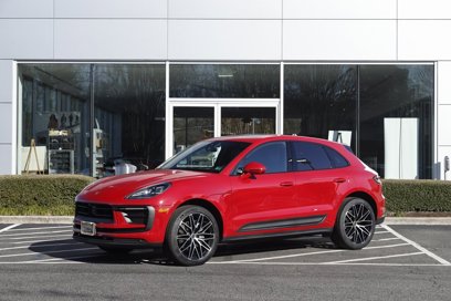 Certified 2024 Porsche Macan
