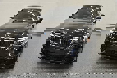 Used 2019 BMW 530e w/ M Sport Package