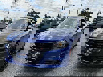 Used 2018 Dodge Charger SXT w/ Blacktop Package