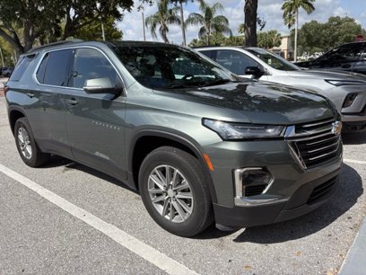 Used 2023 Chevrolet Traverse LT
