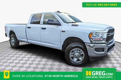 Used 2020 RAM 3500 Tradesman w/ Chrome Appearance Group