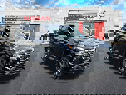 New 2025 Nissan Rogue S