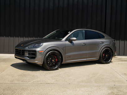 New 2025 Porsche Cayenne GTS