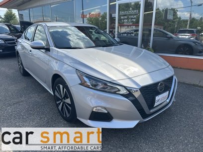 Used 2022 Nissan Altima 2.5 SV