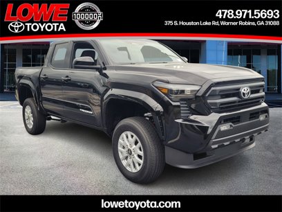 New 2025 Toyota Tacoma SR5