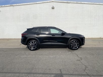 New 2025 Chevrolet Trax RS w/ Sunroof Package