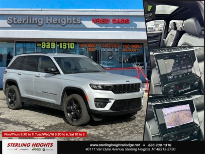 Used 2023 Jeep Grand Cherokee Altitude