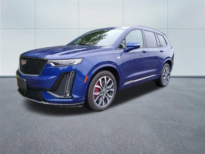 Used 2025 Cadillac XT6 Sport w/ Technology Package