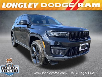Used 2023 Jeep Grand Cherokee Altitude