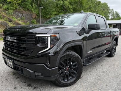 Used 2024 GMC Sierra 1500 Elevation w/ LPO, Elevation Black Package