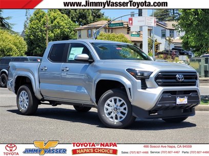 New 2025 Toyota Tacoma SR5