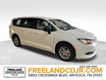 New 2025 Chrysler Voyager LX