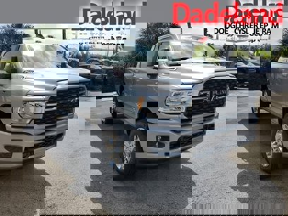 New 2024 RAM 2500 Big Horn w/ Sport Appearance Package