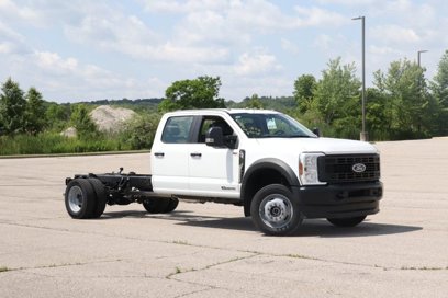 New 2025 Ford F550 4x4 Crew Cab Super Duty