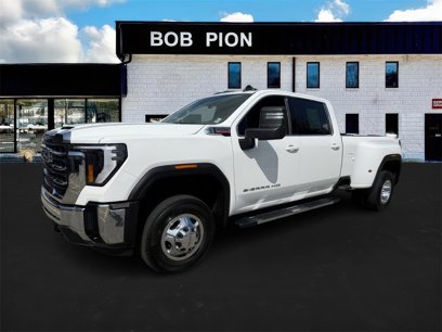 Used 2024 GMC Sierra 3500 SLE w/ SLE Convenience Package