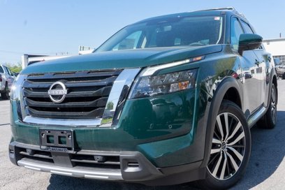 New 2025 Nissan Pathfinder Platinum w/ Cargo Package