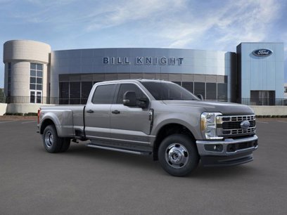 New 2025 Ford F350 XLT w/ FX4 Off-Road Package