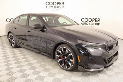 New 2025 BMW 530i xDrive w/ Executive Package