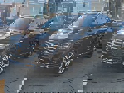 New 2025 Mercedes-Benz GLB 250