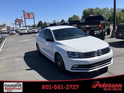 Used 2016 Volkswagen Jetta Sport w/ Lighting Package