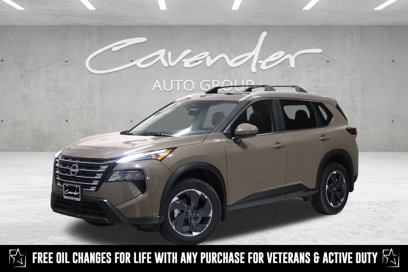 New 2025 Nissan Rogue SV w/ SV Premium Package