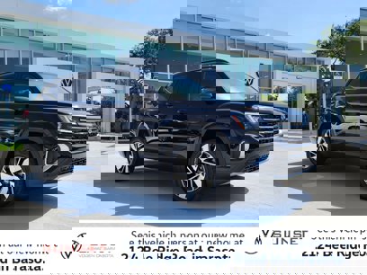 New 2025 Volkswagen Atlas SE