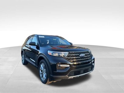 Certified 2023 Ford Explorer XLT w/ Equipment Group 202A