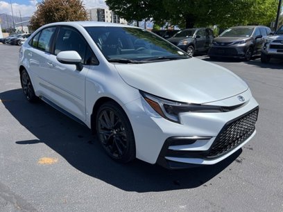 New 2025 Toyota Corolla SE