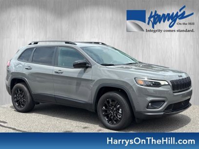 Used 2023 Jeep Cherokee Altitude Lux
