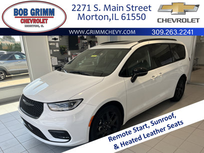 Used 2025 Chrysler Pacifica Limited