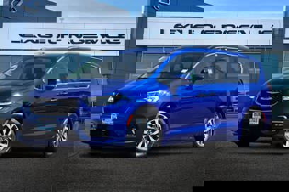 Used 2021 Chrysler Pacifica Touring-L
