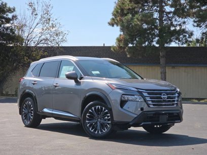 New 2026 Nissan Rogue Platinum