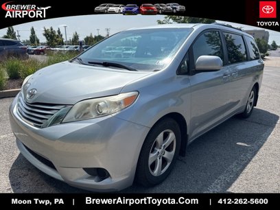 Used 2015 Toyota Sienna LE
