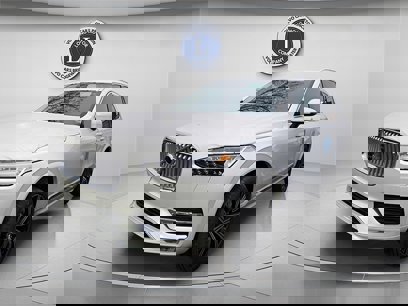 New 2025 Volvo XC90 B6 Core w/ Climate Package